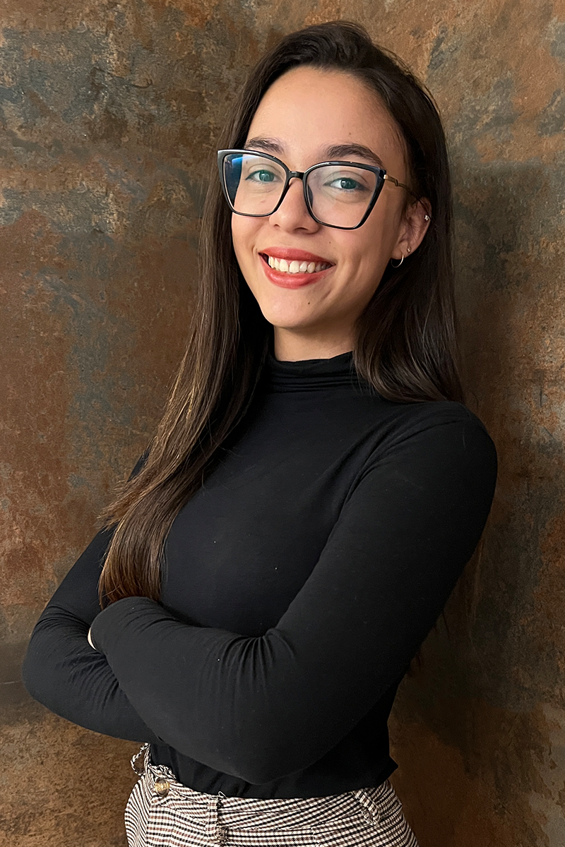 Mirella Oliveira.png